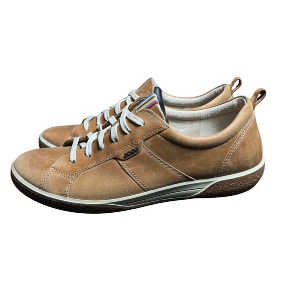 Ecco Brown Sneakers with White Laces - Picture 4 of 9